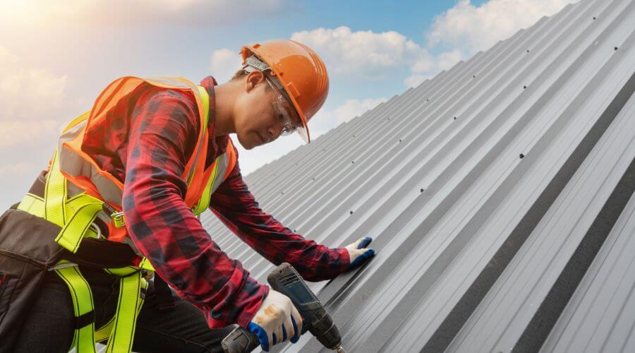 Professional Emergency Roof Repairs services in Four States, WV